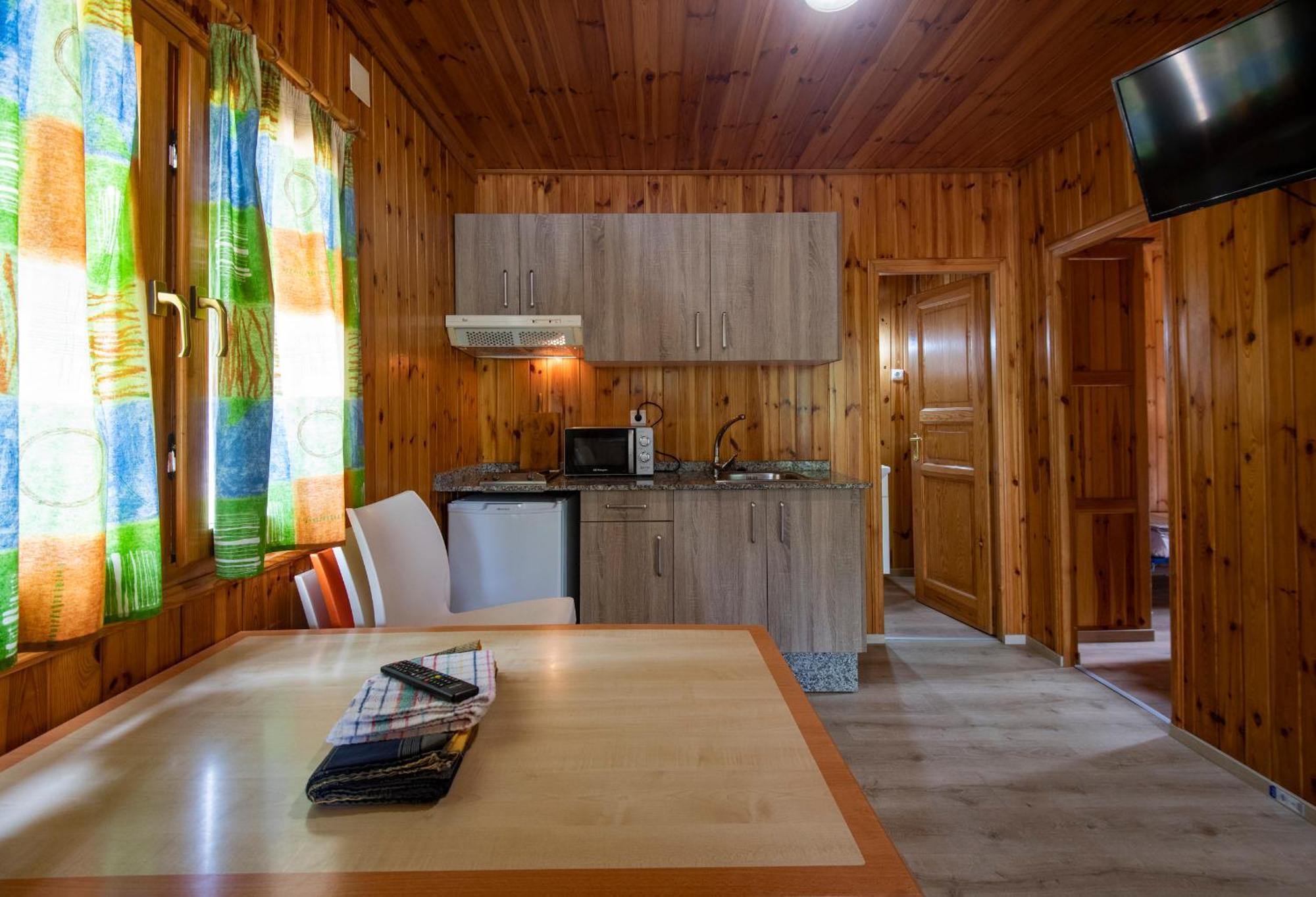 Camping Rural Ria De Arosa 2 リベイラ エクステリア 写真